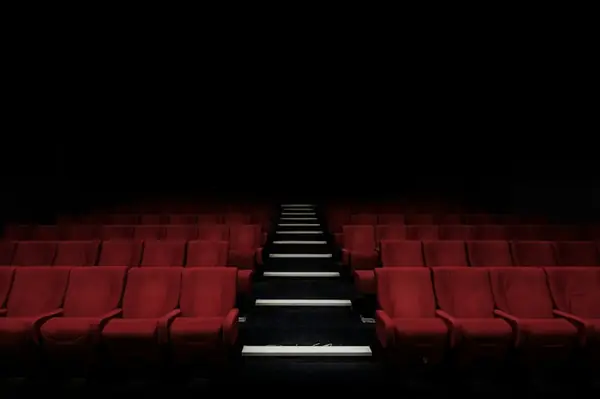 IDSFFK 2026: Malavika VN's 'Viraamam' Illuminates Film Projectionists' Lives