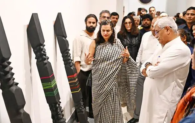 Gajendra Singh Shekhawat Opens NGMA’s Takshanam Exhibition, Showcasing Over 250 Works by 150 Artists photo 5