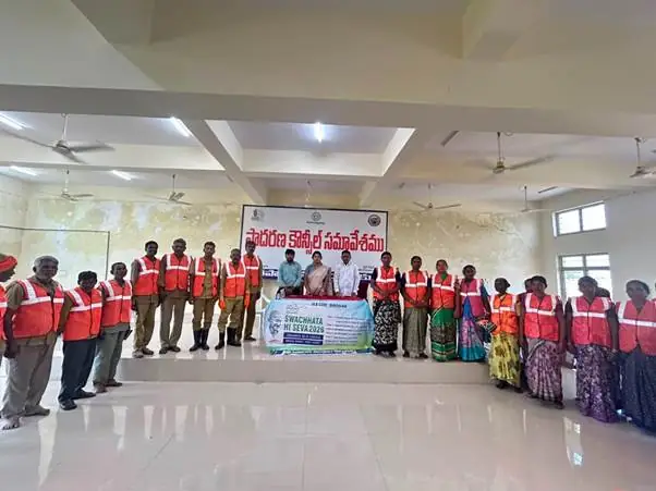 National Safaimitra Safety and Dignity Camp Reaches More Than 369,000 Beneficiaries Across 3,870 Urban Local Bodies photo 2