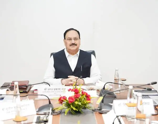 नड्डा ने लेडी हार्डिंग मेडिकल कॉलेज और संबद्ध अस्पतालों की प्रगति की समीक्षा की, स्वास्थ्य सेवाओं में सुधार पर जोर photo 2
